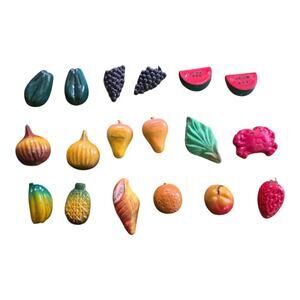 Vintage MCM Fruits Vegetables 3D Fridge Magnets 70s Mini Plastic Lot 18 Total